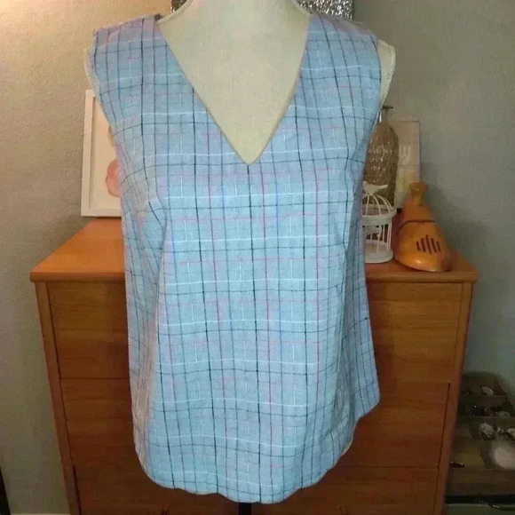 Modcloth sleeveless top sz M NWOT - Picture 1 of 7